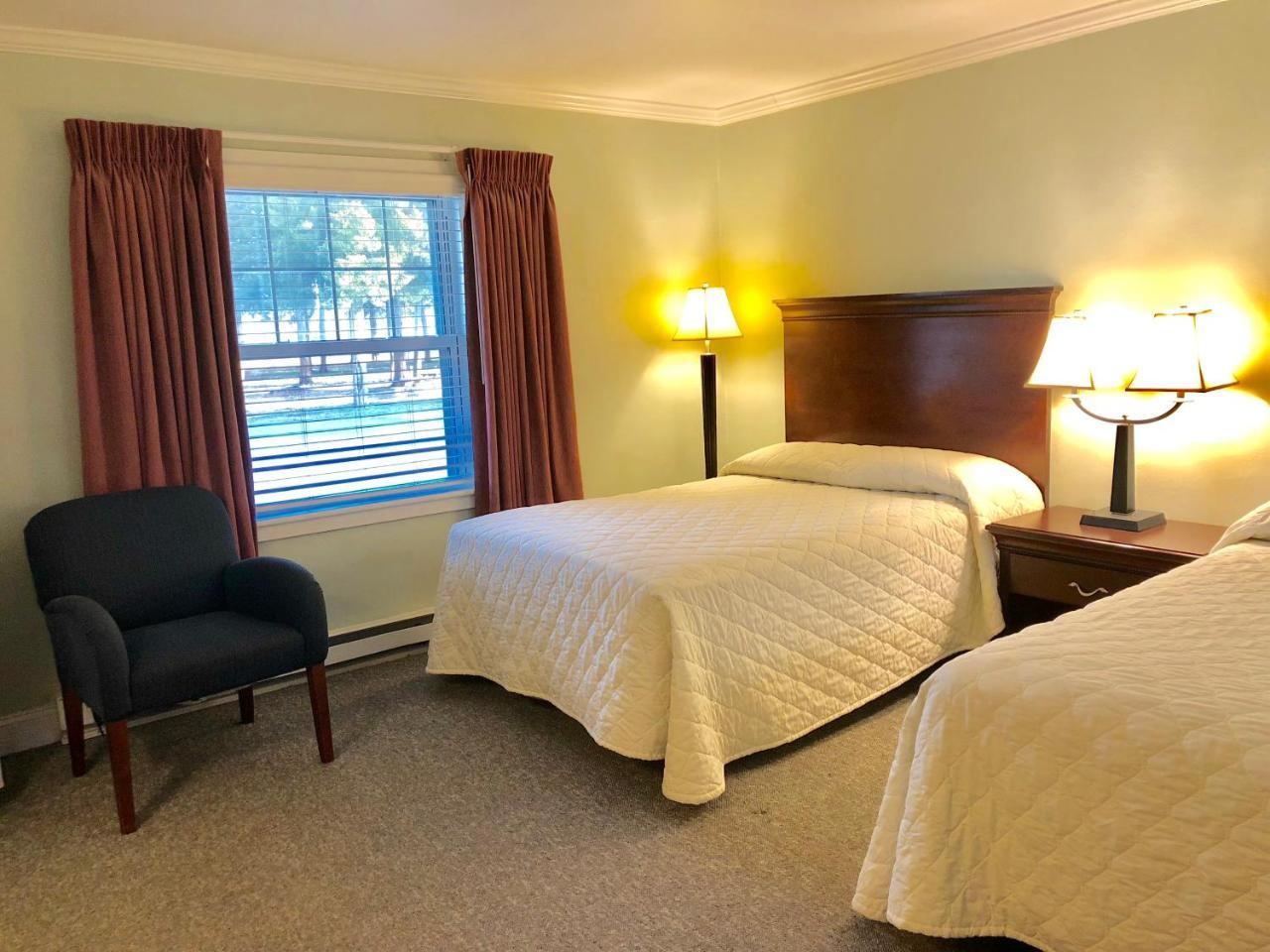 Hyland Motor Inn Кейп-Мэй-Корт-Хаус Экстерьер фото